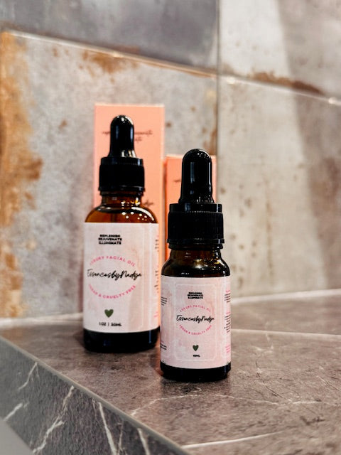 5 Benefits of Using a Luxury Facial Oil for Glowing Skin
